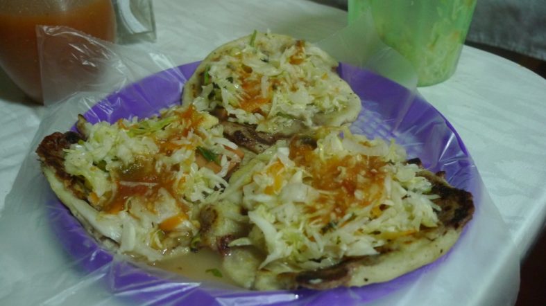 Popusas – El Salvadorian yummyyyyyy food