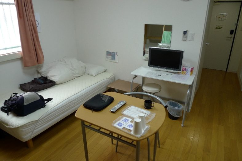 Modern Japanese Hostel (Selene) in Osaka