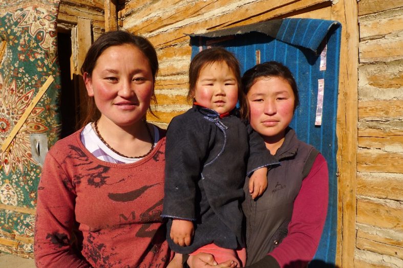 Sengel W Mongolia (Tva Community 100km from the Russian borders)